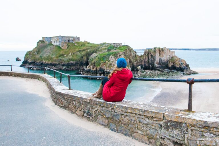 15 Best Work Abroad Experiences (+ How to Get Started)