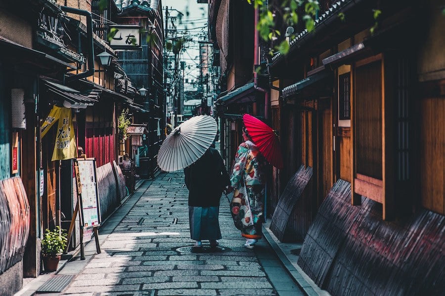 15 Best Work Abroad Experiences (+ How to Get Started) Work Abroad in Japan