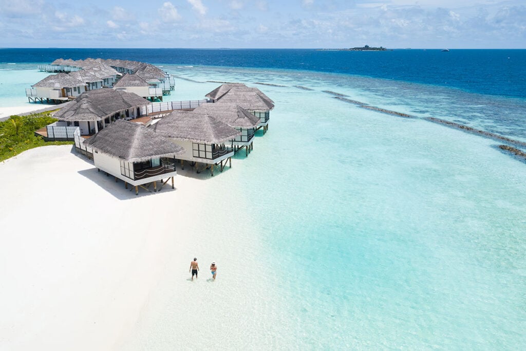 Maldives Vs Bora Bora For Couples: Which Is Better?